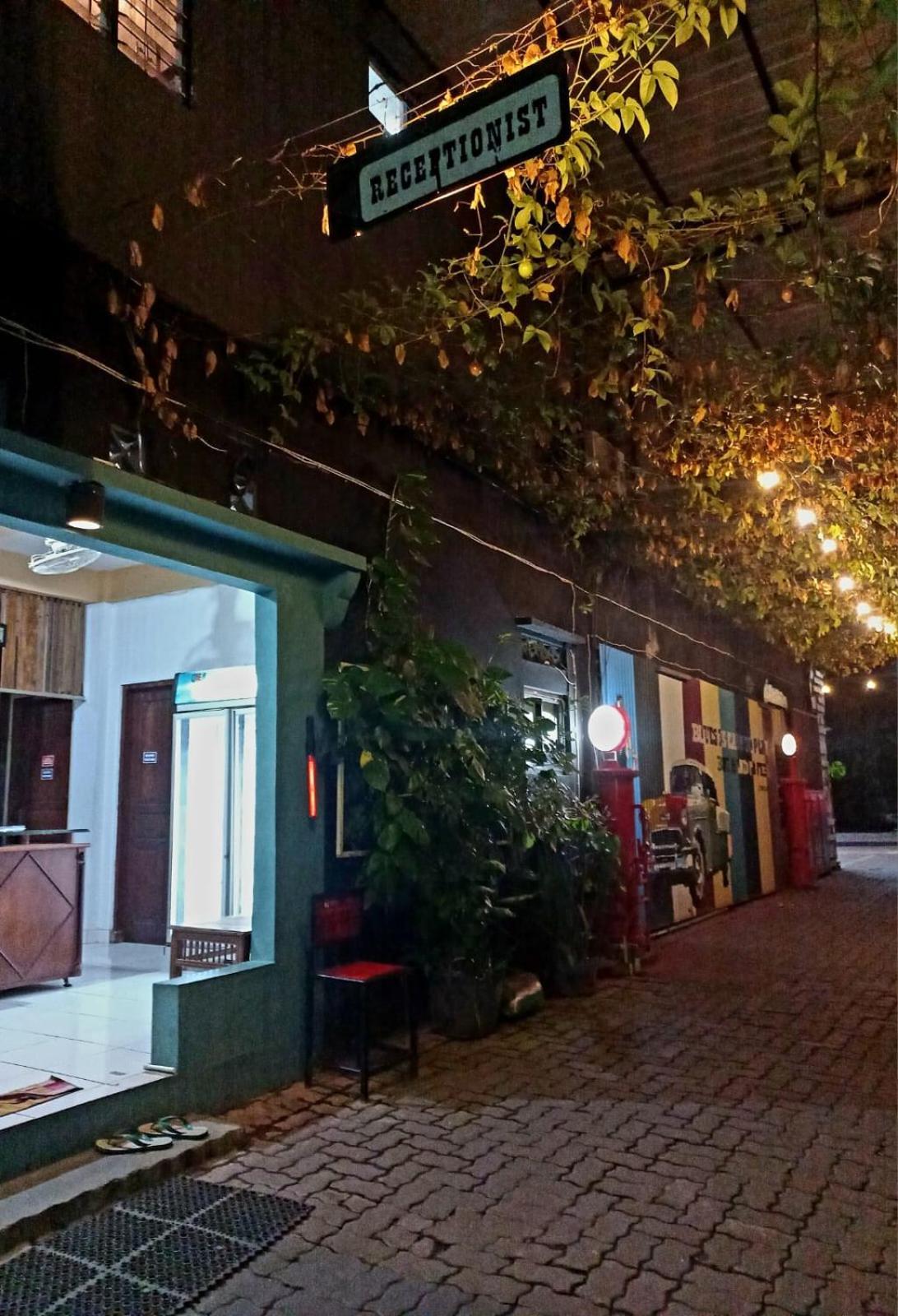 Hotel Omah Cepit Exterior photo